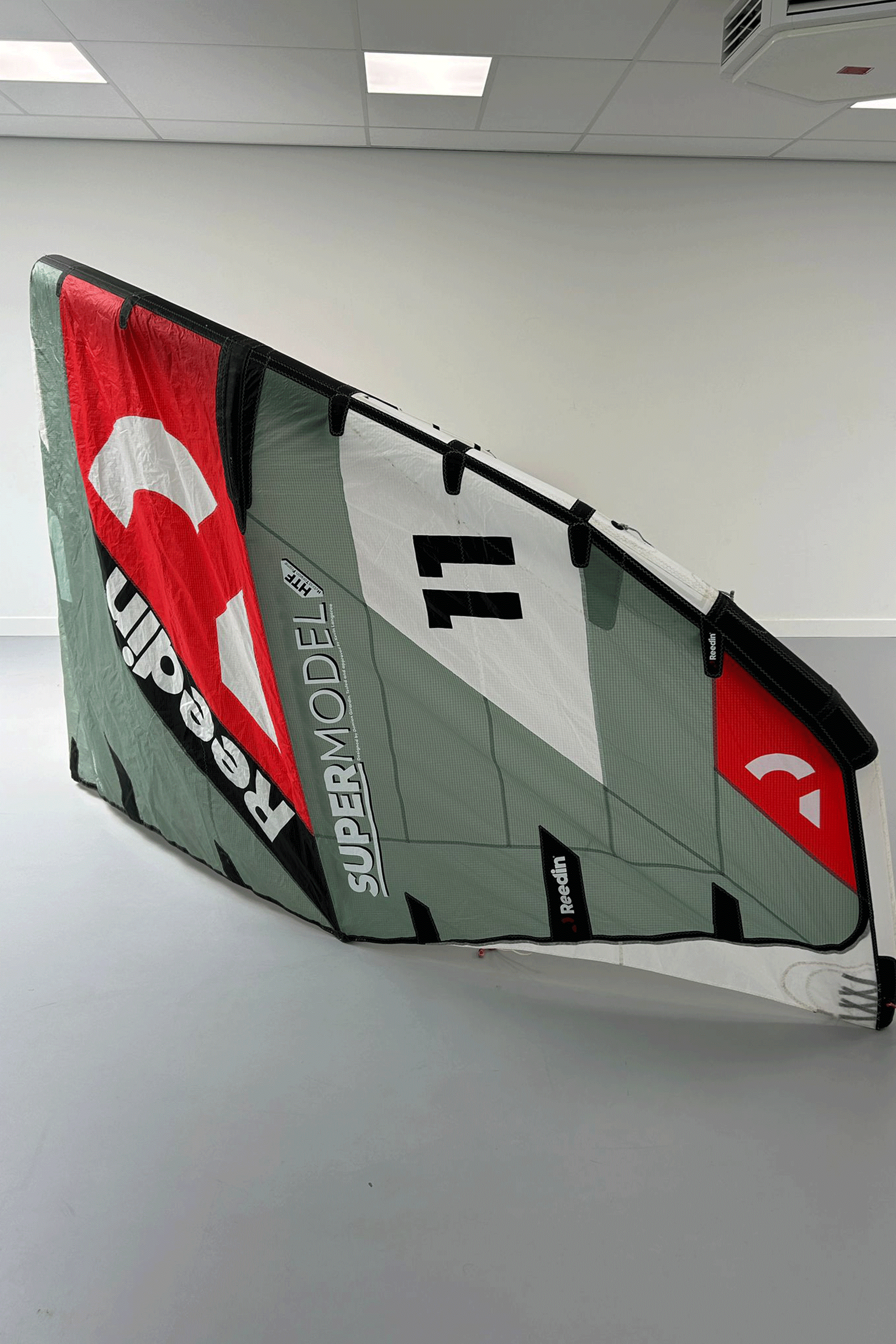 Reedin Kiteboarding-Super Model HTF 2023 Kite (2nd)